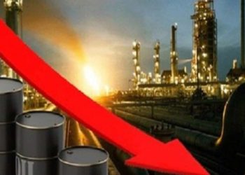 انخفاض سعر النفط العالمي