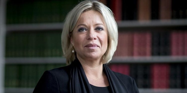 بلاسخارت … النساء القويات يصنعن مجتمعاً قوياً