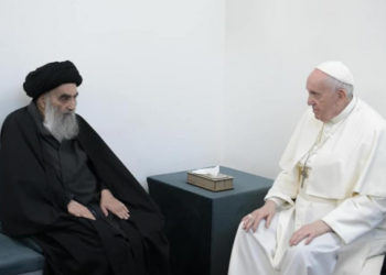 تفاعل الصحف الإيرانية مع الاجتماع التاريخي بين البابا وآية الله السيستاني