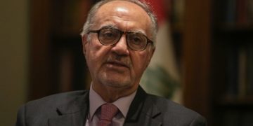 وزير المالية يوجه بدعم رجال الاعمال وإعادة النظر بآليات منح القروض