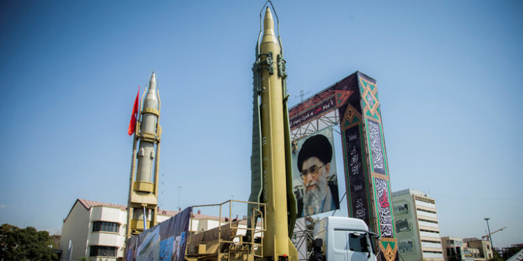 وزير الدفاع الإيراني .. الحرب ضدنا لم تقتصر على الاقتصاد