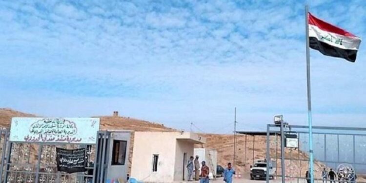 ضبط حمولة (شيش حديد) مخالفة في منفذ مندلي