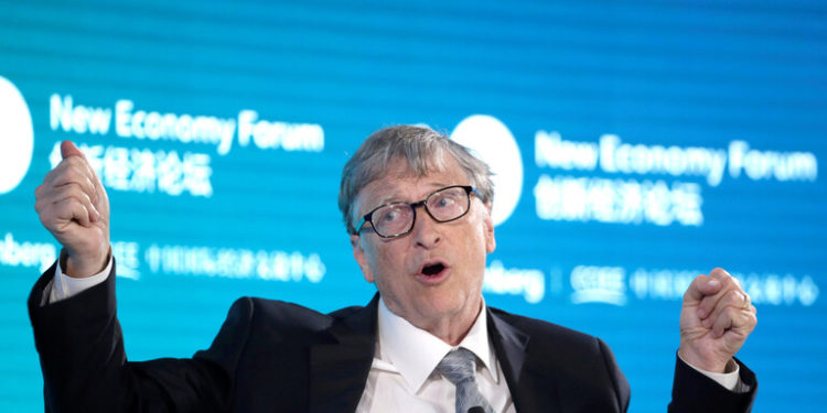 غيتس .. كورونا سينتهي بحلول عام 2022