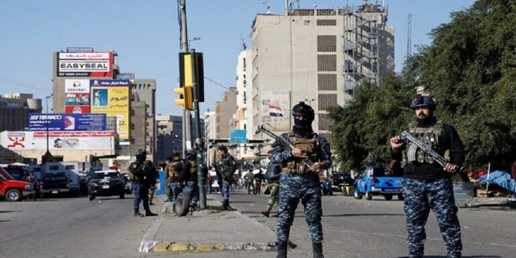 شاب يقدم على الانتحار  ,, و إصابة طفلة بطلق نار عشوائي