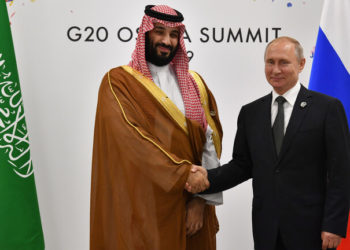 بوتين يبحث مع ولي العهد السعودي محمد بن سلمان حماية البيئة و”الطاقة الخضراء”