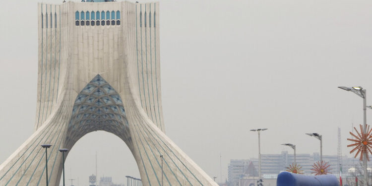 طهران .. بمجرد رفع العقوبات والتحقق منها سنوقف خطواتنا المتعلقة بخفض الالتزام بالاتفاق النووي