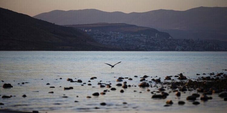 نتنياهو يوافق على إمداد الأردن بكمية مياه إضافية