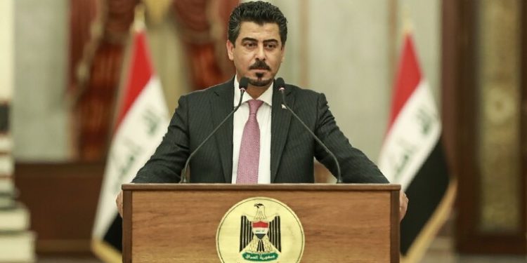 احمد الملا طلال  .. “أطلب مكتب رئيس الوزراء 500 ألف دينار”