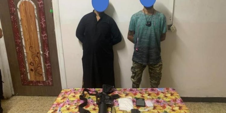 الاطاحة باثنين من مروجي المخدرات في بغداد