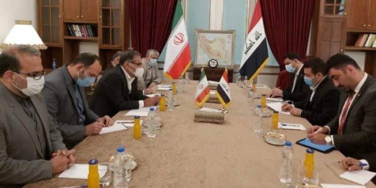 شمخاني لمسؤول عراقي .. هناك معلومات موثقة تثبت دعم واشنطن لـ”داعش”