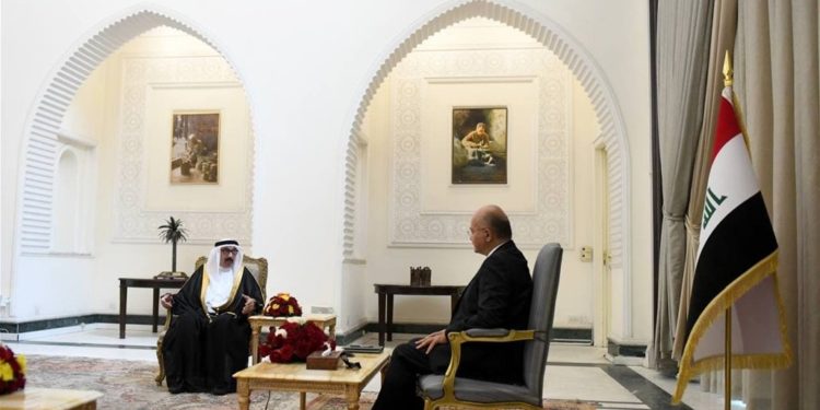 رئيس الجمهورية يتسلم أوراق اعتماد السفير الإماراتي الجديد سالم عيسی الزعابي