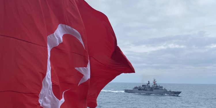 البحرية التركية تنفذ تمرينا مشتركا مع “الناتو”