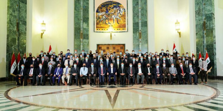 ابرز ما تحدث به مصطفى الكاظمي خلال دعوته عددا من الكوادر الصحية لمأدبة الافطار