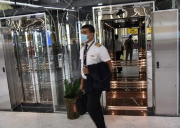 افتتاح 4 مصاعد واستبدال 8 أخرى في مطار بغداد