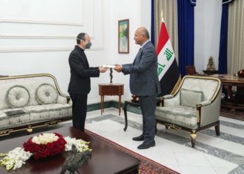 البابا في رسالة لبرهم صالح .. العراق بحضارته  قادر على أن يلعب دوراً مؤثراً في القضايا الإقليمية والدولية