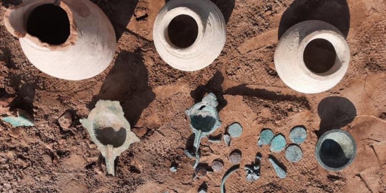 شرطة ميسان تضبط (31) قطعة أثرية معدة للتهريب