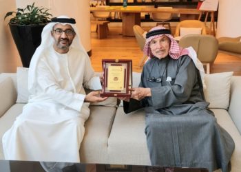 تكرّيم باحث ومؤرخ عراقي في الامارات