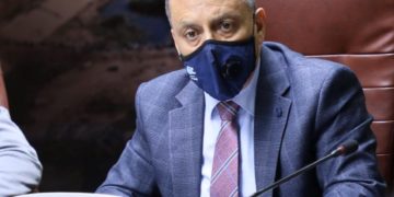 محافظ بغداد  .. تشكيل لجنة قانونية لردع المتلاعبين بالأسعار