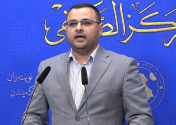 الطاقة النيابية تدعو الى اعادة النظـر جذريا بادارة الملف النفطـي في العـراق