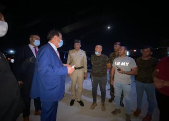 وزير الزراعة يجري جولة ليلية لعدد من السيطرات الخارجية “للحد من التهريب”