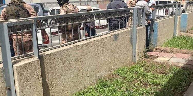 استمرار الاعتصام أمام المؤسسات النفطية وتعزيزات أمنية تصل مستودع ذي قار