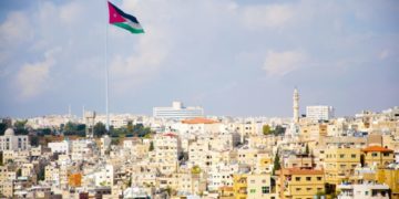 السلطات الأردنية تعتقل رئيس الديوان الملكي الأسبق ومبعوث الملك الخاص السابق للسعودية