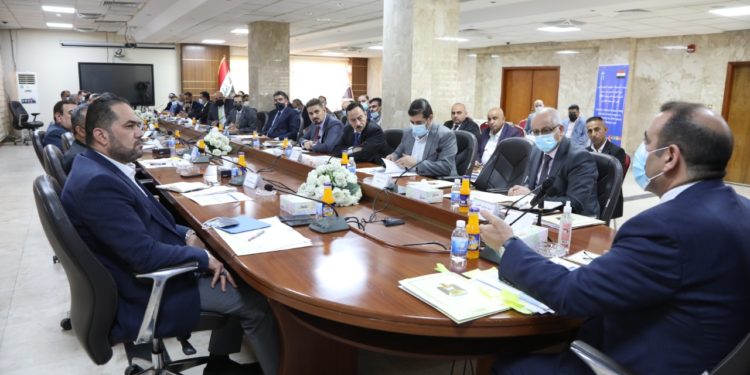 “تخصيص ٤ ترليونات دينار لمشاريع المحافظات”