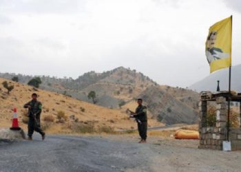 قوة من الـPKK اقتحمت دائرة استخبارات اتحادية بسنجار واعتقلت مديرها