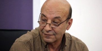 نعى الفنان التشكيلي بلاسم محمد