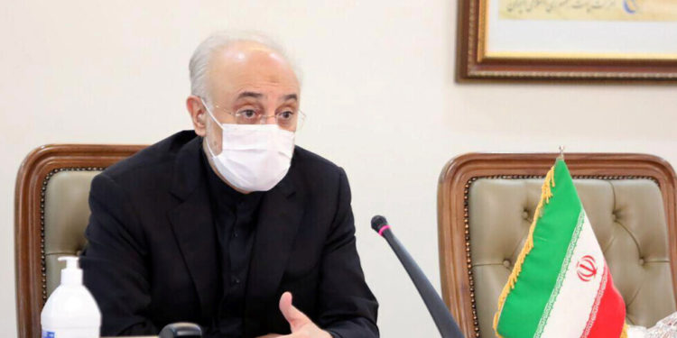 مسئول إيراني يكشف تصدير بلاده أدوية مشعة الى العراق ودول عربية