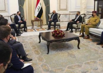 الرئيس صالح يبحث مع الوفد الأميركي الذي يزور بغداد جملة من القضايا