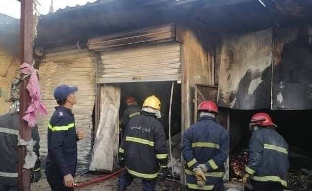 اخماد حريق طال 4 محلات تجارية في سوق شمال غربي بغداد