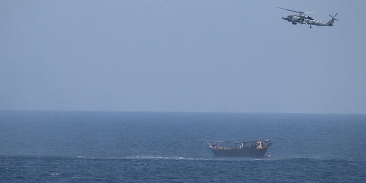 طهران تعلق على مصادرة البحرية الأمريكية شحنة أسلحة في بحر العرب