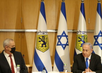 مسؤول إسرائيلي يصرح .. تل أبيب تستعد لمناقشة “وقف إطلاق نار” مع الفصائل الفلسطينية