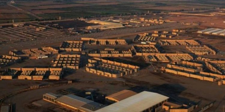 تعرض قاعدة بلد الجوية الى قصف بنحو اربعة صواريخ