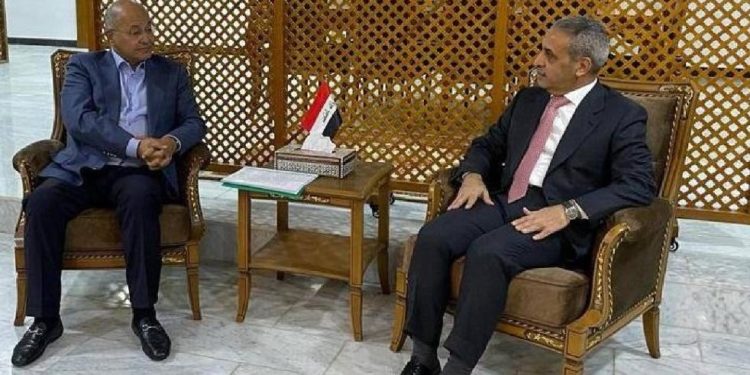 لقاء يجمع صالح مع زيدان لمنقاشة تعديل الدستور والاستعدادات للانتخابات