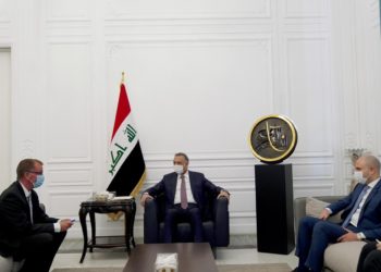 الكاظمي يؤكد سعي الحكومة لان يكون العراق عامل جذب عبر تحسين (البيئة الاسثمارية)