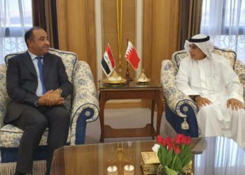 وزير الثقافة يلتقي وزير التجارة والصناعة والسياحة البحريني ويبحث معه تعزيز آفاق التعاون