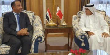 وزير الثقافة يلتقي وزير التجارة والصناعة والسياحة البحريني ويبحث معه تعزيز آفاق التعاون