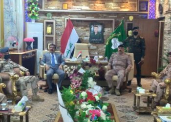 وزير الدفاع يصل البصرة للاطلاع على الأوضاع الأمنية