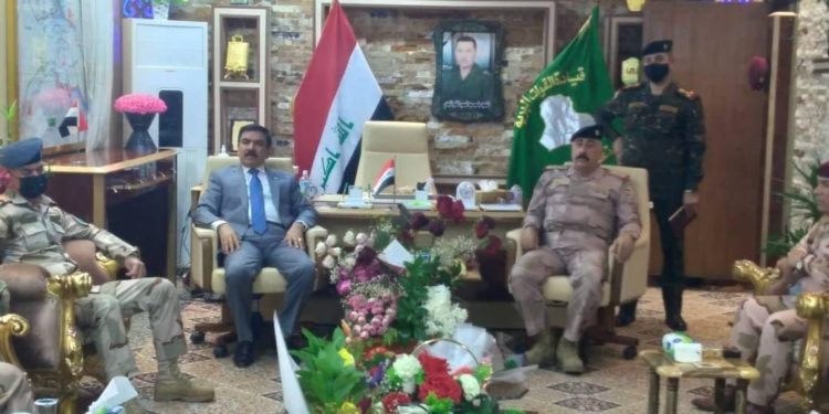 وزير الدفاع يصل البصرة للاطلاع على الأوضاع الأمنية