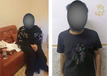 قوة أمنية تلقي القبض على فتاة ضمن (عصابة اختطاف) صور
