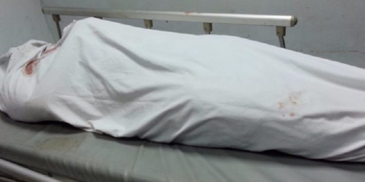 رجل يقتل زوجته ويسلم نفسه إلى الشرطة في الديوانية