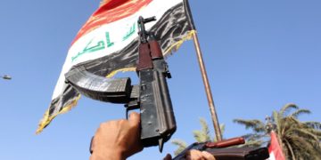 لجنة من الداخلية تتوجه إلى الناصرية لحل نزاع عشائري