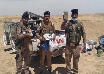 العثور على مبلغ كبير من قبل مفرزة امنية يعود لمواطن انقلبت سيارته في الأنبار