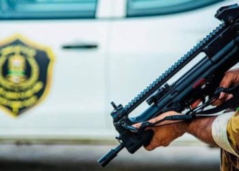 القبض على محتالين سرقا سيارة أجرة في الكرادة
