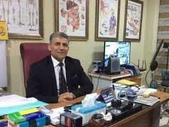 قوة أمنية تعتقل الطبيب حامد اللامي بعد يوم من قرار نقابة الأطباء