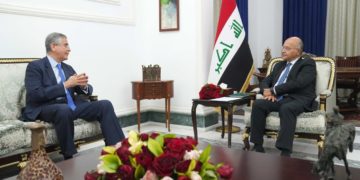 وفد من البنك الدولي يجري مباحثات مع رئيس الجمهورية في بغداد