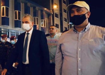 الفريق ابو رغيف  والغانمي يصلان الى الكاظمية للاطلاع على تفاصيل الحادثة