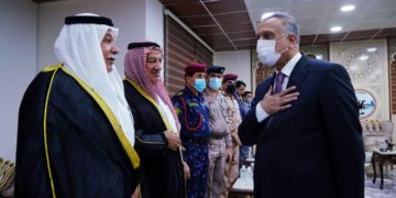 اهم ما تحدث به رئيس مجلس الوزراء السيد مصطفى الكاظمي خلال لقائه عددا من شيوخ عشائر صلاح الدين